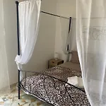 Casa Merlino Bed & Breakfast *